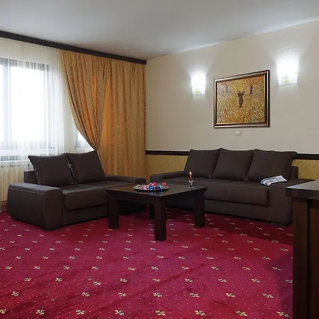 Hotel Trinity 4*