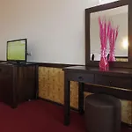 Trinity Hotel