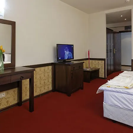 ホテル Trinity With Free Shuttle To Gondola バンスコ