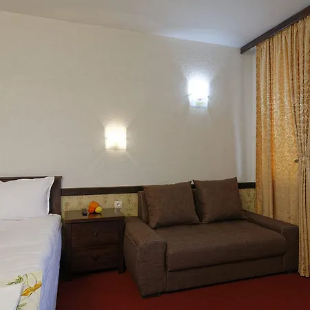 Trinity With Free Shuttle To Gondola 4* بانسكو