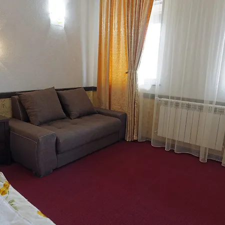 Trinity With Free Shuttle To Gondola 4* بانسكو