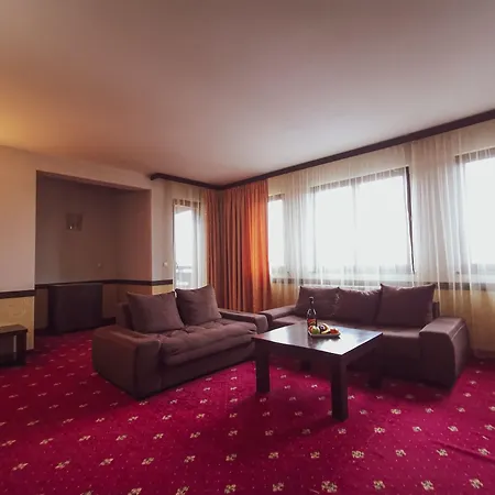 فندق Trinity With Free Shuttle To Gondola بانسكو