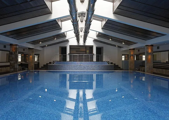 Trinity Хотел 4*